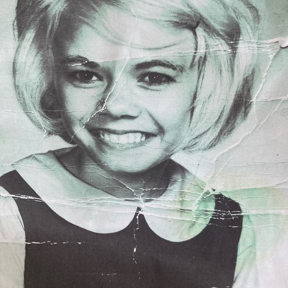 Meet your Posher, Shirl - Picture 12 of 12